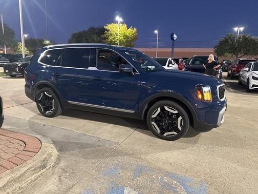 2024 Kia Telluride EX