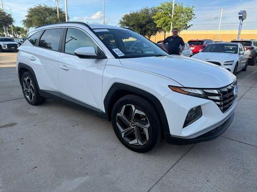 White Pearl 2024 Hyundai TUCSON SEL