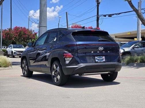 2025 Hyundai KONA SEL Convenience