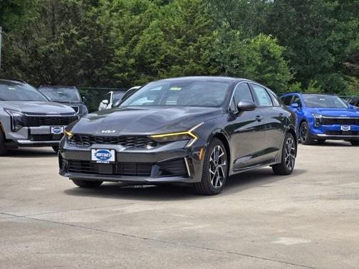2025 Kia K5 EX
