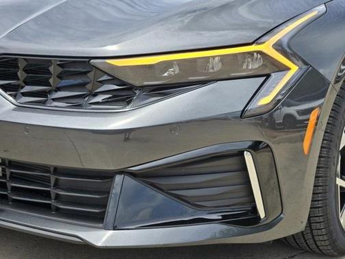 2025 Kia K5 EX