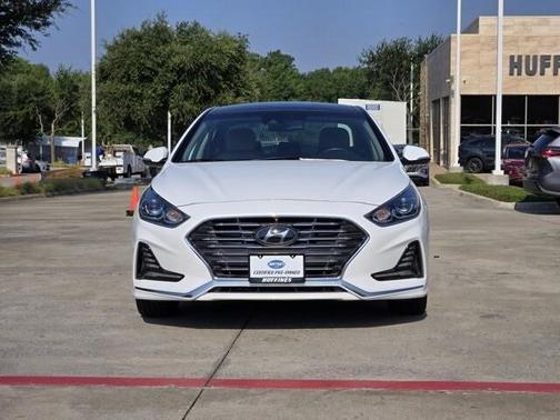 2019 Hyundai SONATA Hybrid Limited