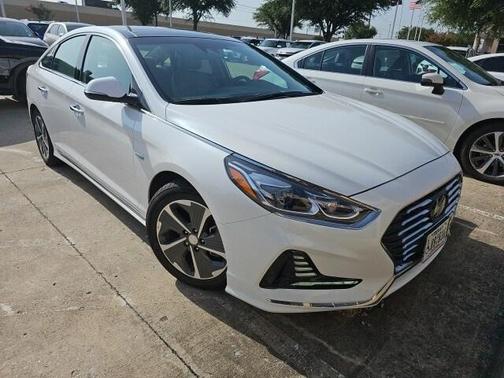 2019 Hyundai SONATA Hybrid Limited