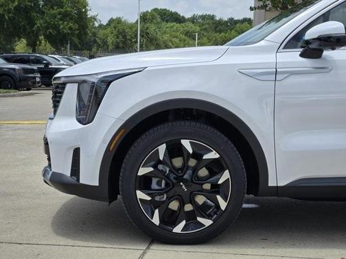2025 Kia Sorento SX