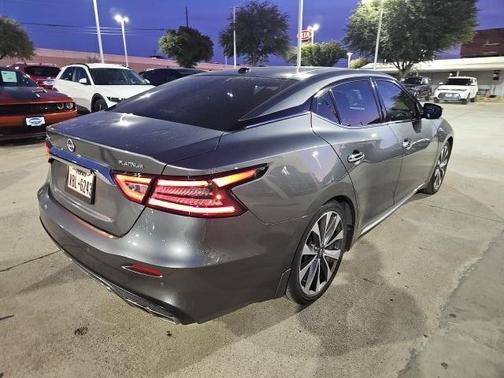 2023 Nissan Maxima Platinum