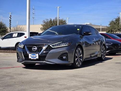 2023 Nissan Maxima Platinum