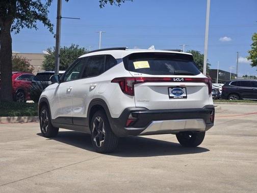 2025 Kia Seltos EX