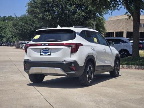 2025 Kia Seltos EX