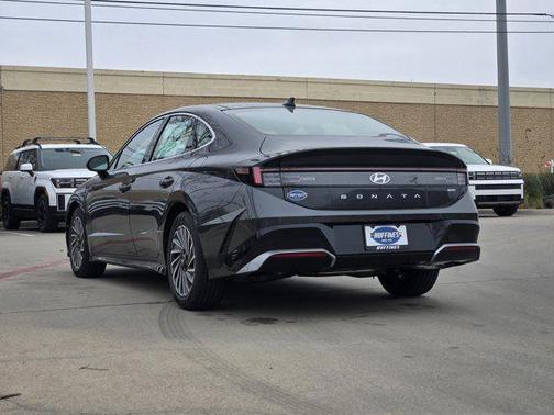 2026 Hyundai SONATA Hybrid SEL