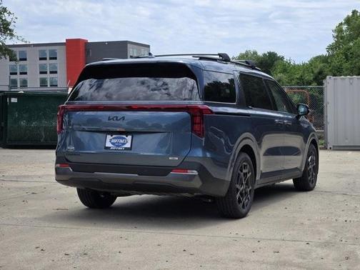2025 Kia Carnival Hybrid SX