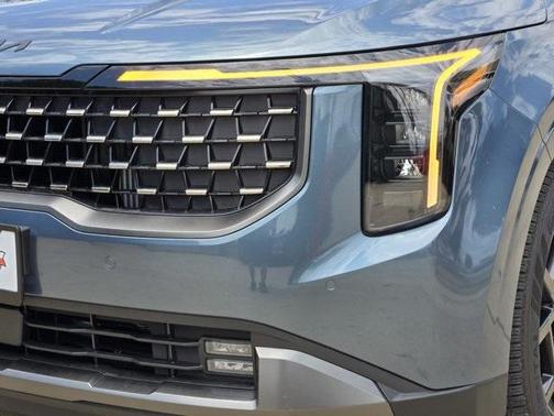 2025 Kia Carnival Hybrid SX
