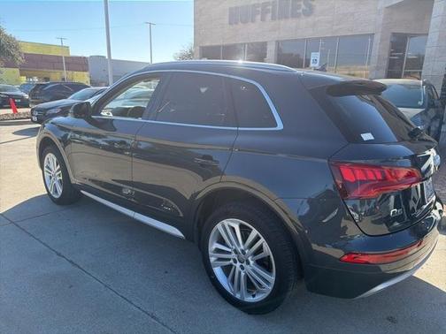 2018 Audi Q5 2.0T Premium Plus