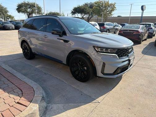 Wolf Gray 2023 Kia Sorento SX