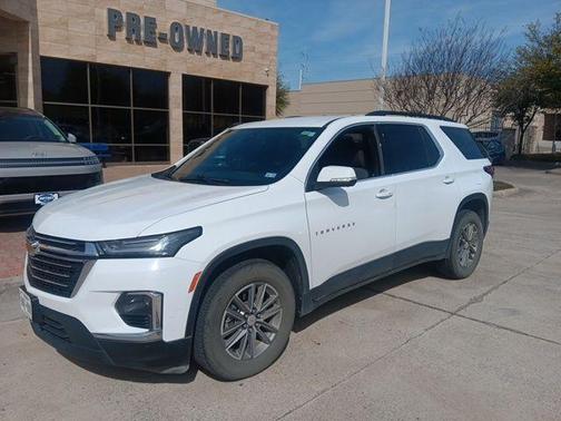 2022 Chevrolet Traverse LT Cloth