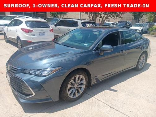 2020 Toyota Avalon XLE