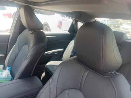 2020 Toyota Avalon XLE