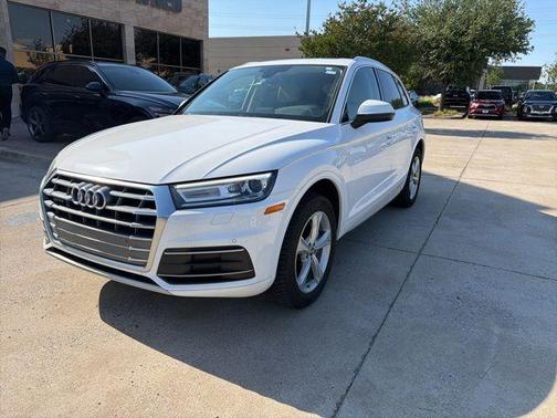 Ibis White 2020 Audi Q5 45 Premium