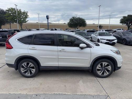 White 2015 Honda CR-V Touring