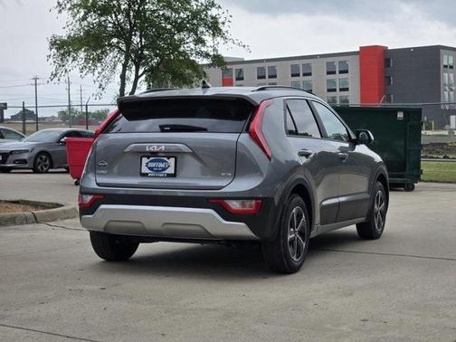 2025 Kia Niro EX