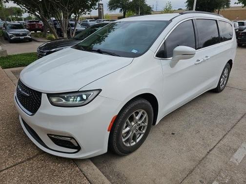 2021 Chrysler Pacifica Touring