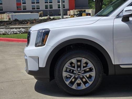 2025 Kia Telluride LX