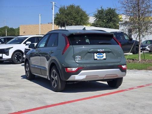 2025 Kia Niro EX