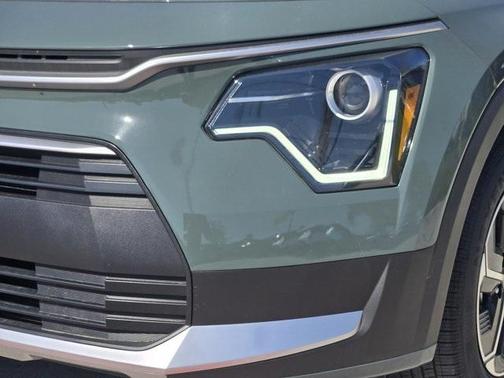 2025 Kia Niro EX