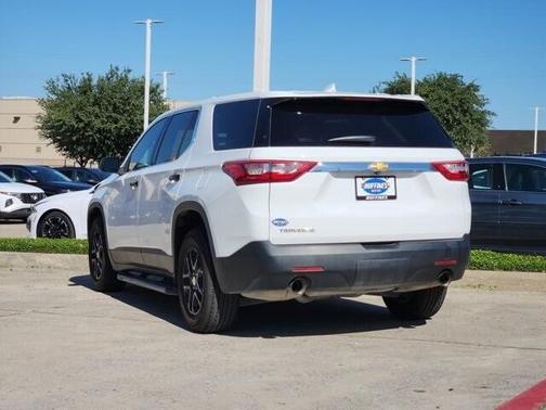 2021 Chevrolet Traverse LS