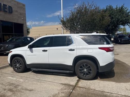 2021 Chevrolet Traverse LS