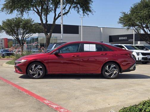 Red 2025 Hyundai ELANTRA SEL Sport