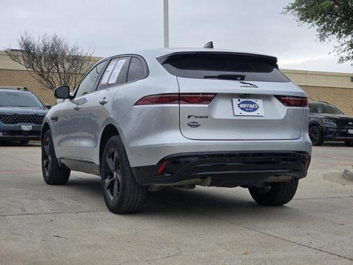 Hakuba Silver 2021 Jaguar F-PACE P250