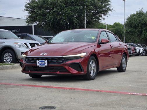 Red 2025 Hyundai ELANTRA SE