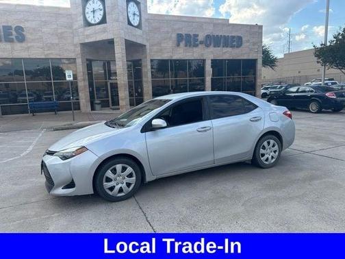 Classic Silver Metallic 2017 Toyota Corolla LE