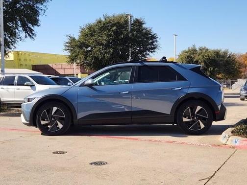 2025 Hyundai IONIQ 5 SEL