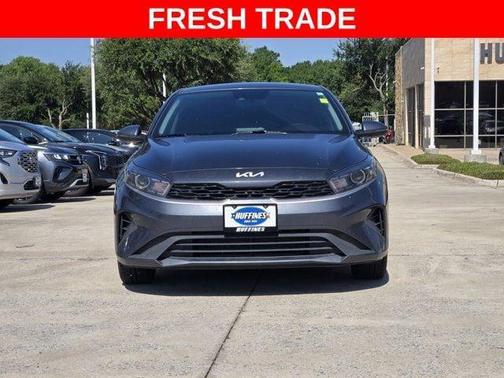 Gray 2024 Kia Forte LXS