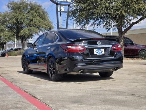 2017 Nissan Altima 2.5 SR