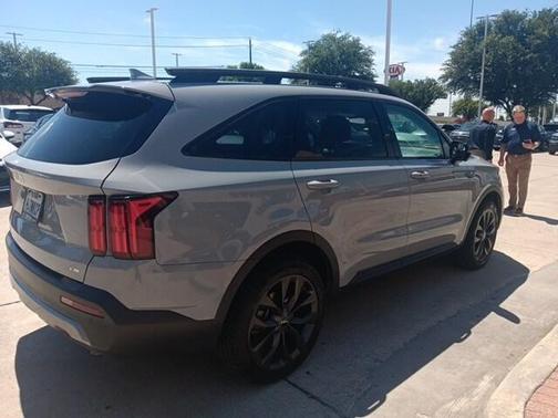 2023 Kia Sorento X-Line SX Prestige