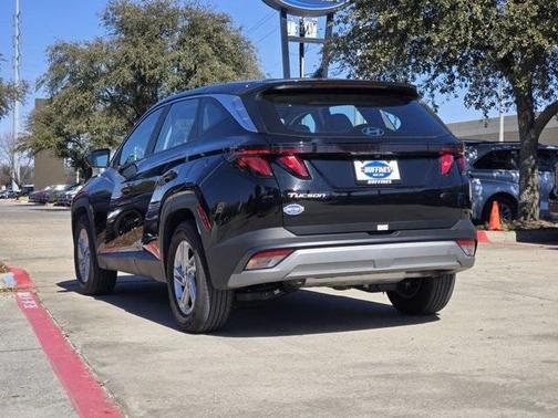 2025 Hyundai TUCSON SE