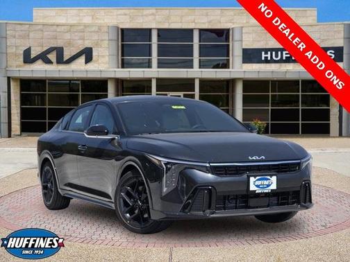 2025 Kia K4 GT-Line Turbo