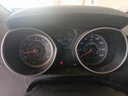 2014 Hyundai ELANTRA Base