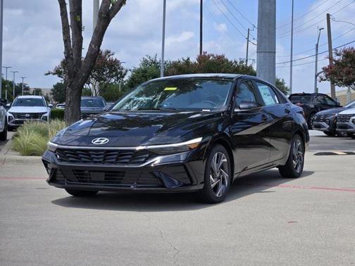 2025 Hyundai ELANTRA HEV Limited
