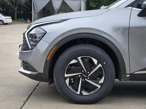 2025 Kia Sportage Hybrid LX