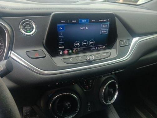 Silver Ice Metallic 2019 Chevrolet Blazer 1LT