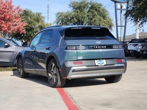 2025 Hyundai IONIQ 5 SEL