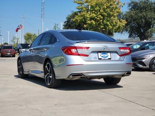 2022 Honda Accord Sport SE