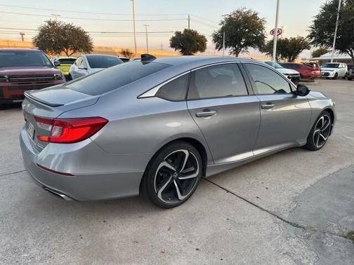 2022 Honda Accord Sport SE