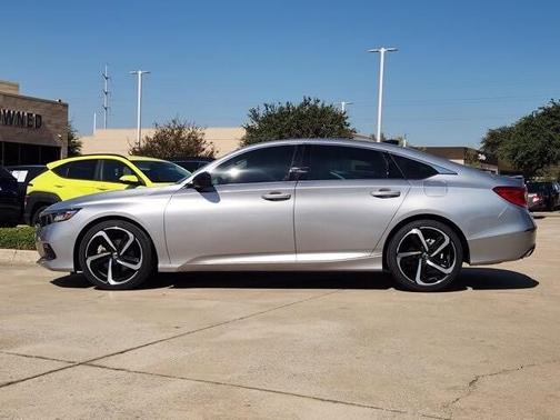 2022 Honda Accord Sport SE