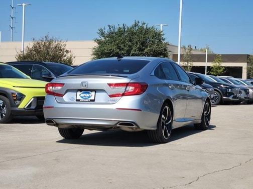 2022 Honda Accord Sport SE