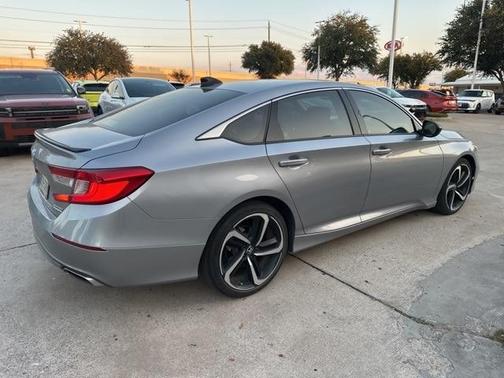 2022 Honda Accord Sport SE