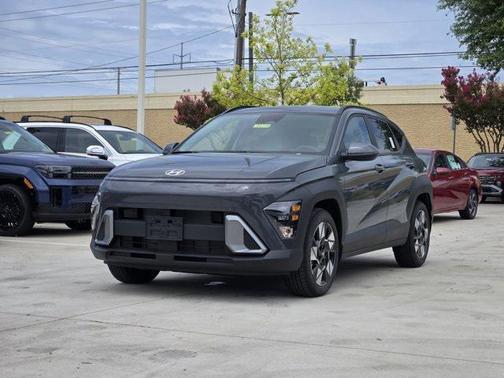 2025 Hyundai KONA SEL Convenience